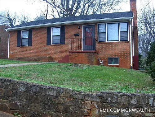 822 Valley View Cir Photo 1