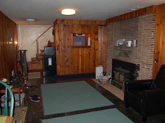 living room w/ view to kitchen