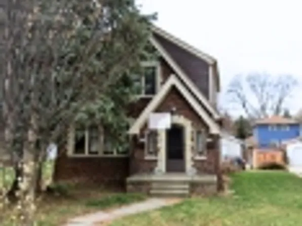 3725 S Clement Ave, Milwaukee, WI 53207