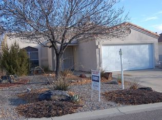 564 Superstition Dr SE, Rio Rancho, NM 87124