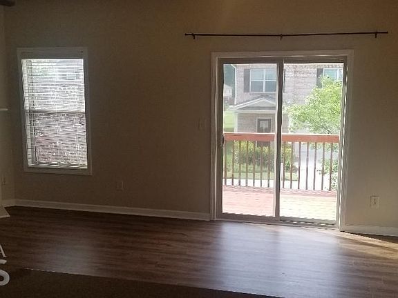 5th image of 3170 Thorngate Ct