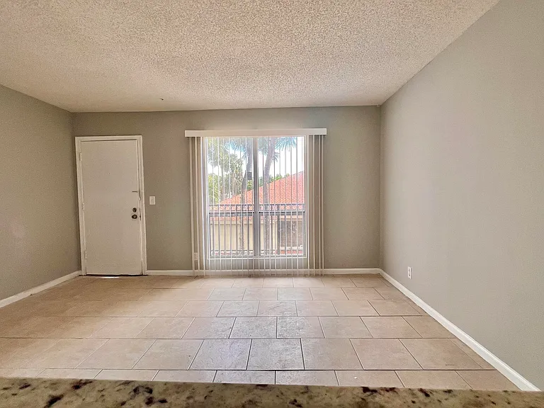 1500 N Congress Ave #1500A202 — Photo 5