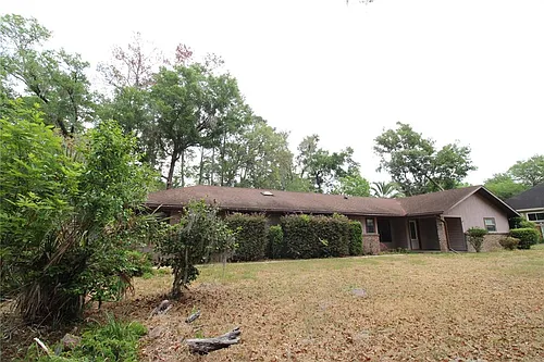 4035 NW 37th Dr Photo 1