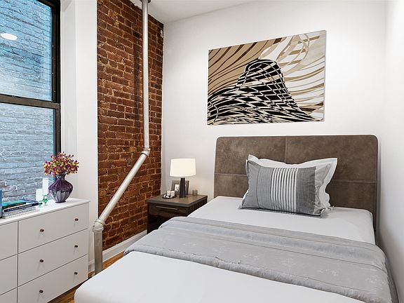 5th image of 423 E 81st St APT 3RE