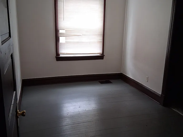 319 N Longwood St #1 — Photo 3