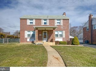 2927 Academy Ave, Holmes, PA 19043