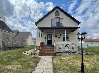 609 Horace Ave N, Thief River Falls, MN 56701