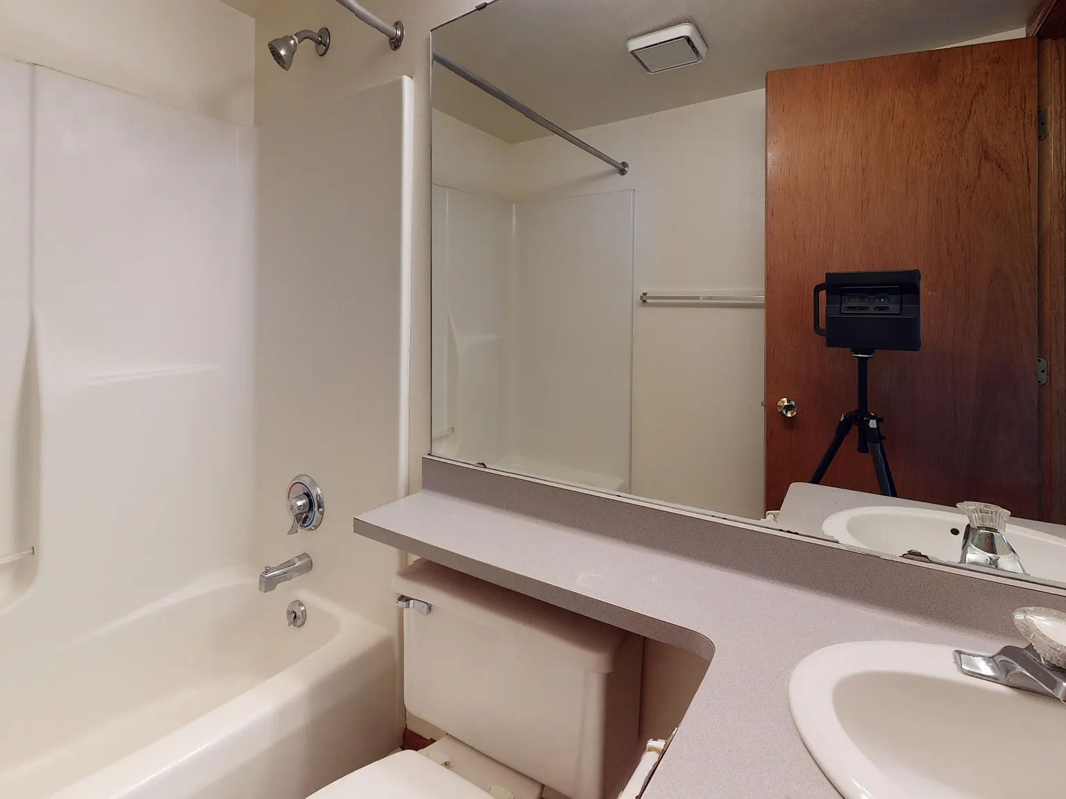 11 East Gilman Street - 5 — Photo 4