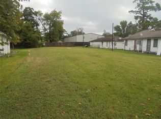 837 Bennington St, Houston, TX 77022