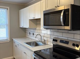 1214 Davis St, Jacksonville, NC 28540
