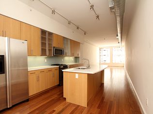 239 Market St APT 2, Philadelphia, PA 19106
