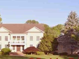 21 Foxcreek Ct, Owings Mills, MD 21117