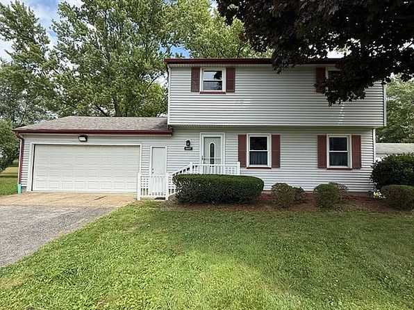 9897 Struthers Rd