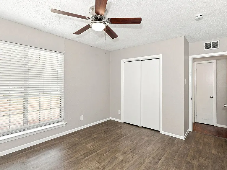 5317 Junius St — Photo 19