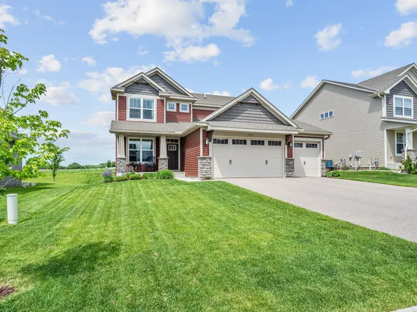 1578 Edgebrook Ln, Carver, MN 55315