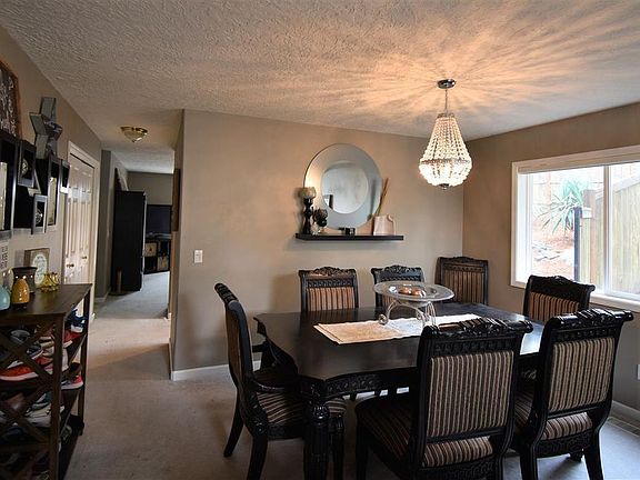 3rd image of 415 Upper Lavista Ct NW