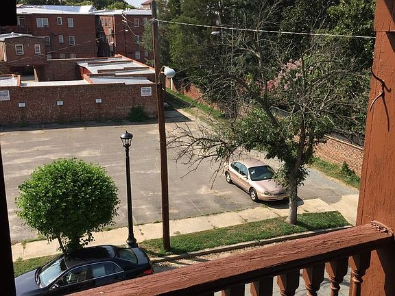5th image of 509 N Mulberry St APT 6
