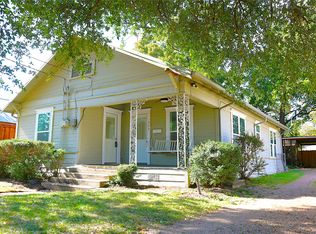 304 E Waco St, Ennis, TX 75119