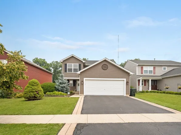 2231 N Arapahoe Trl, Round Lake Heights, IL 60073