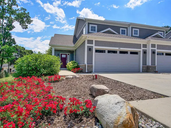 108 E Henry St #811, Saline, MI 48176