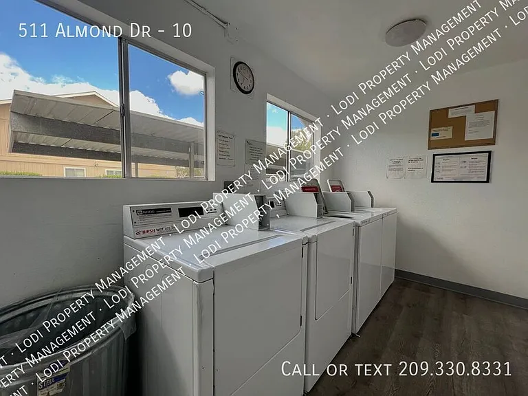 511 Almond Dr #10 — Photo 20