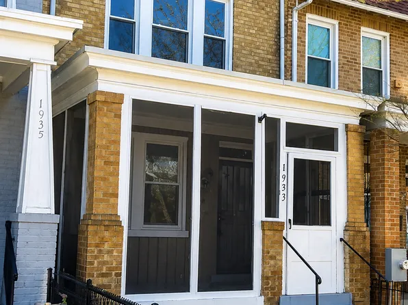 1933 Bennett Pl NE, Washington, DC 20002