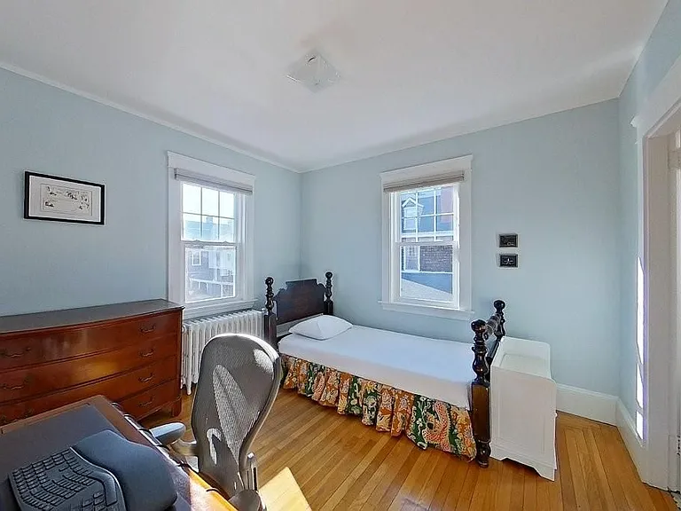 27 Cranston Ave — Photo 22