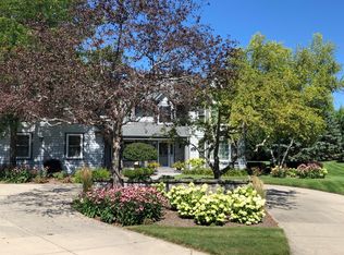 W154N10251 Regency Ct S, Germantown, WI 53022