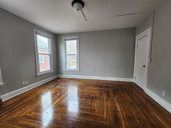 2nd image of 515 Quinnipiac Ave #2A