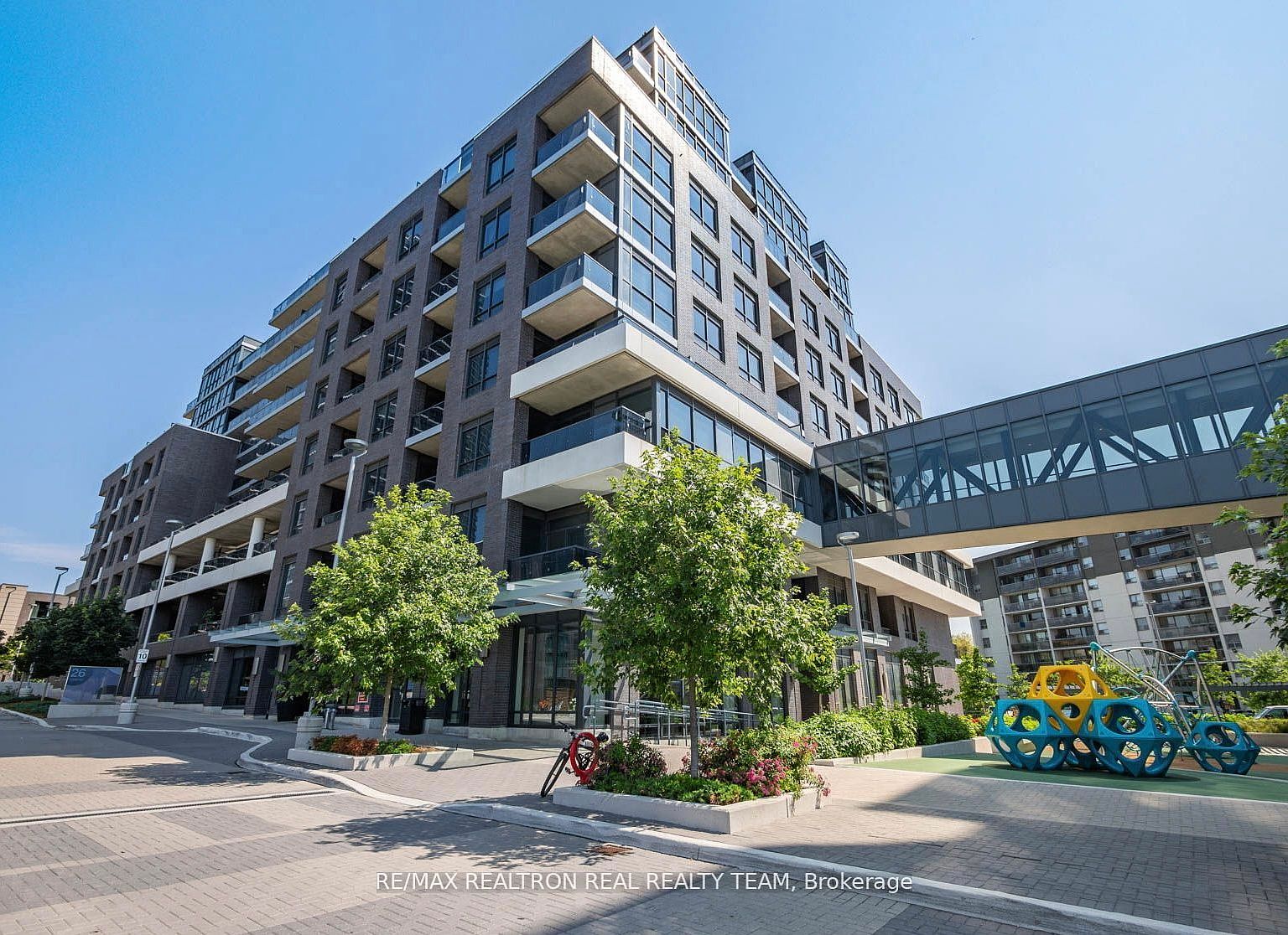 26 Gibbs Rd #204, Toronto, ON M9B 6L6 | MLS #W7325368 | Zillow