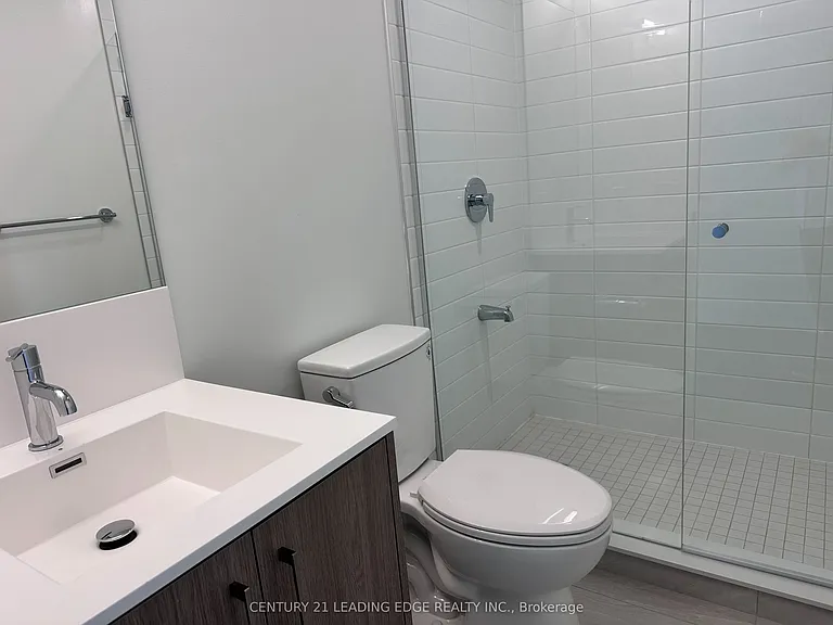 4010 Eglinton Ave W #810 — Photo 11