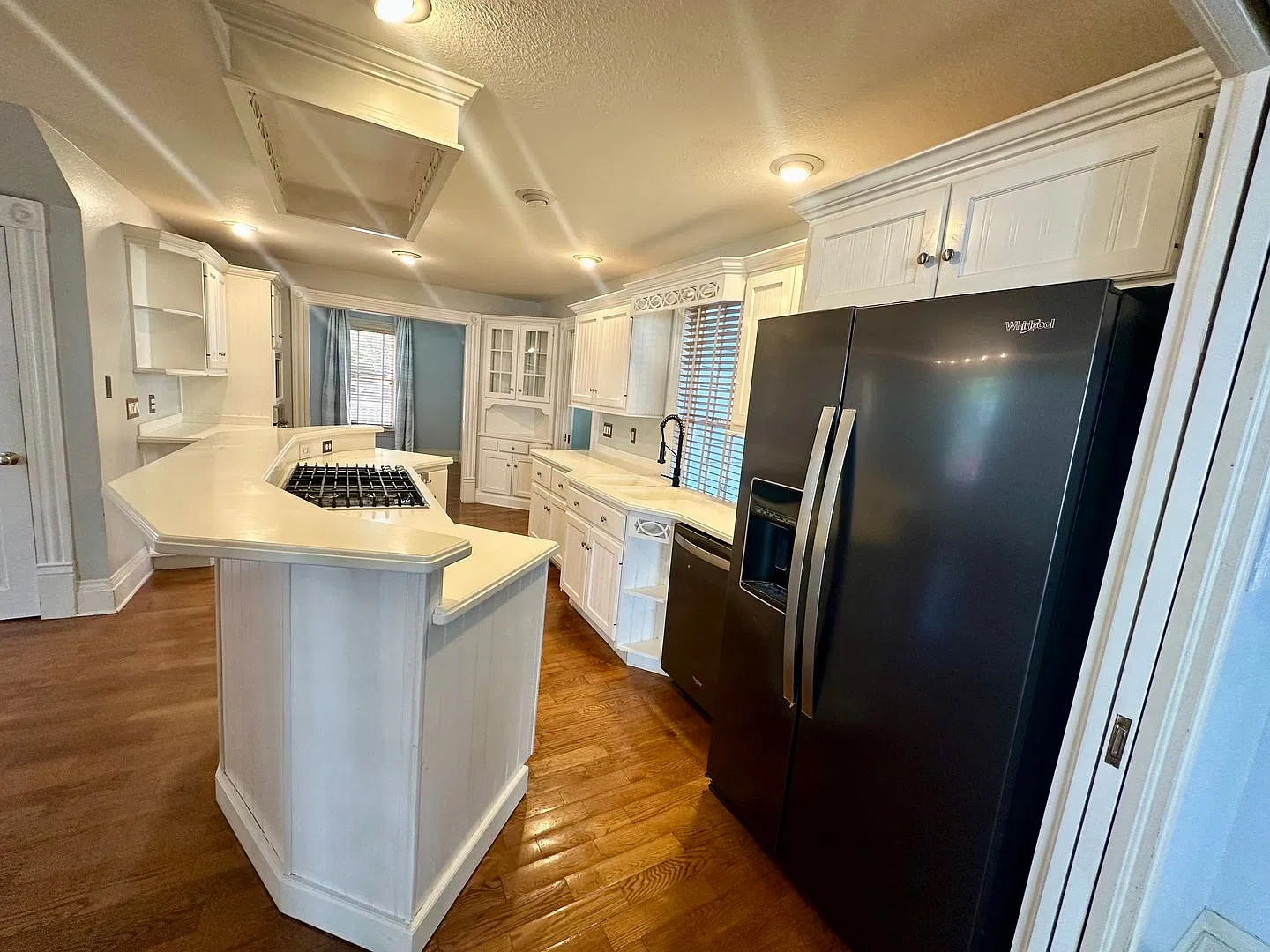 Charming 4-Bedroom Home in the Heart of Lake Eola Heights! — Photo 4
