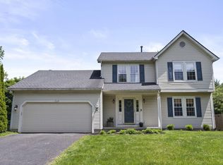 328 Meadows Blvd, Pickerington, OH 43147