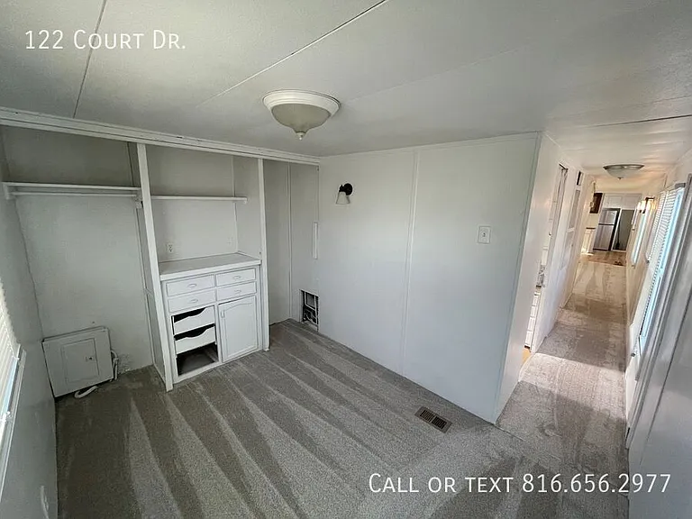 122 Court Dr — Photo 25