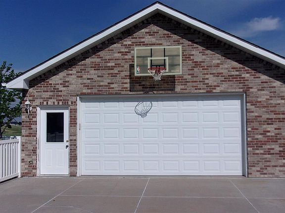 4th image of 9254 S Sierra Dr