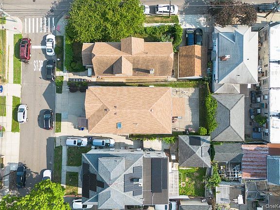 5th image of 84-70 159th Street