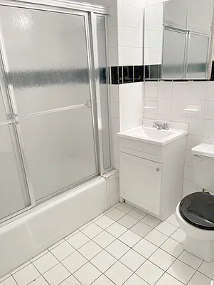 Rented by AJ Clarke | media 6