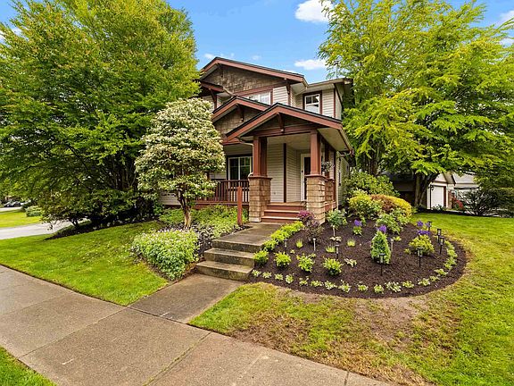 2nd image of 36252 Atwood Cres