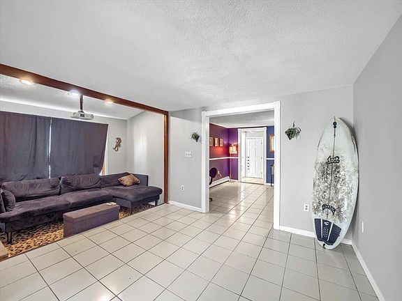 5th image of 17-19 Charles St #1