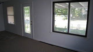 2nd image of 2035 N Euclid Ave
