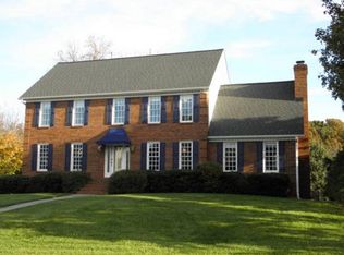 1316 Primrose Ln, High Point, NC 27265