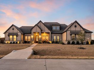 311 Lakota Pkwy, Waxahachie, TX 75165