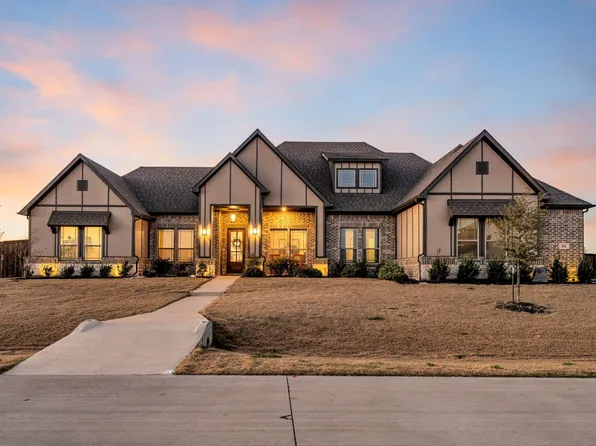 311 Lakota Pkwy, Waxahachie, TX 75165