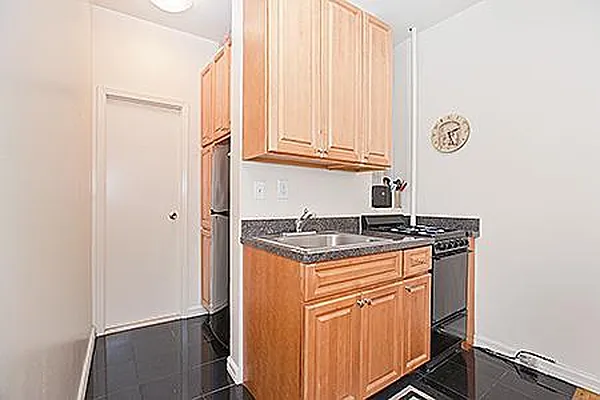 Rented by Wayne Jentis Real Estate | media 17