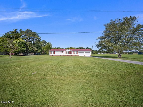 3rd image of 1847 Anderson Road