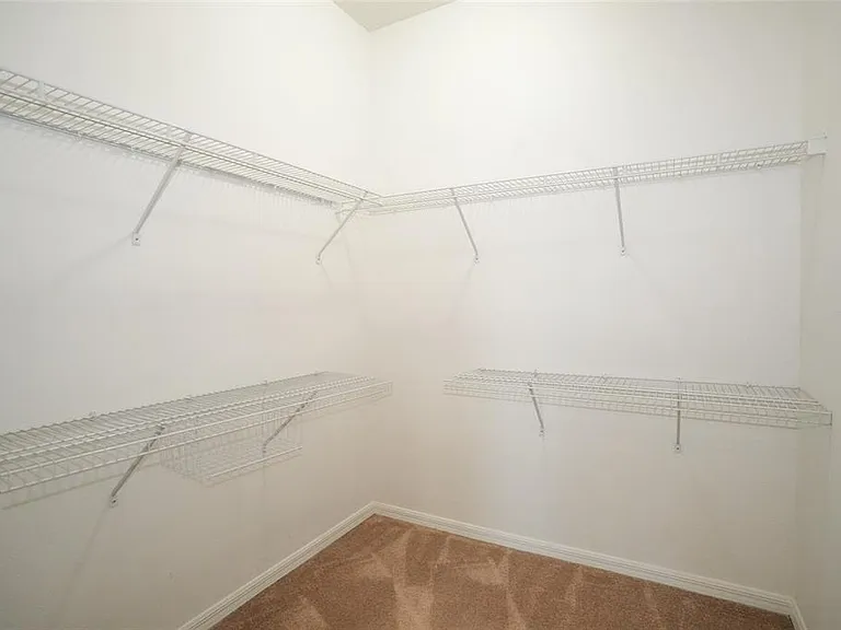 3468 Parkridge Cir #33-201 — Photo 15