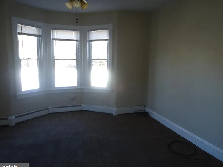 216 E Penn Ave #B — Photo 6
