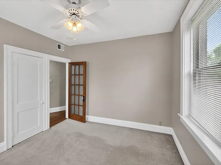 3637 Bowen — Photo 25