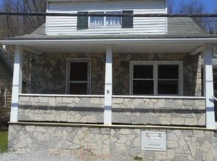 317 Pike Run Dr, Daisytown, PA 15427