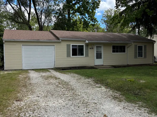 1403 Westfield Dr, Champaign, IL 61821